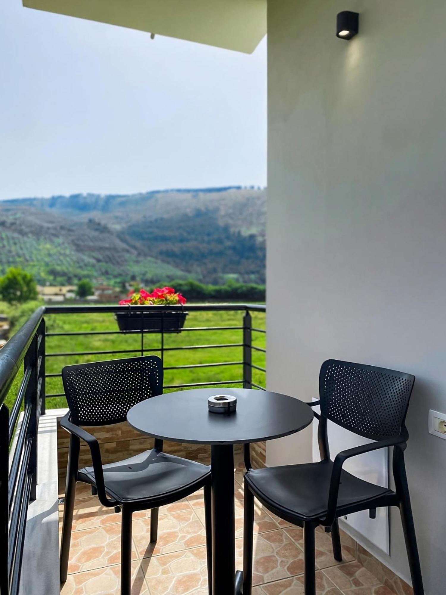 بيرات Villa Tabaku المظهر الخارجي الصورة